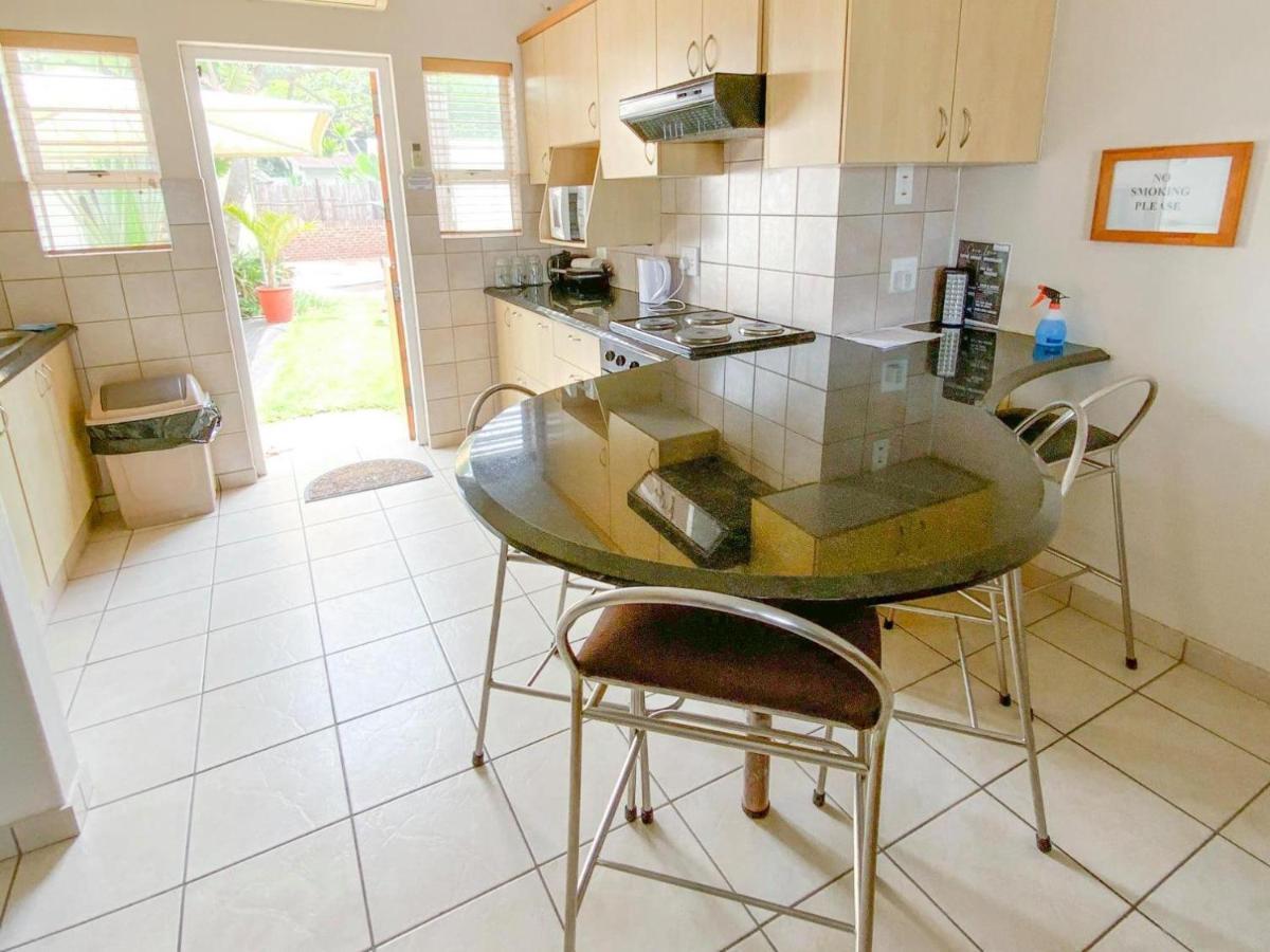 Beach Villa 27A & 27B Durban Eksteriør billede